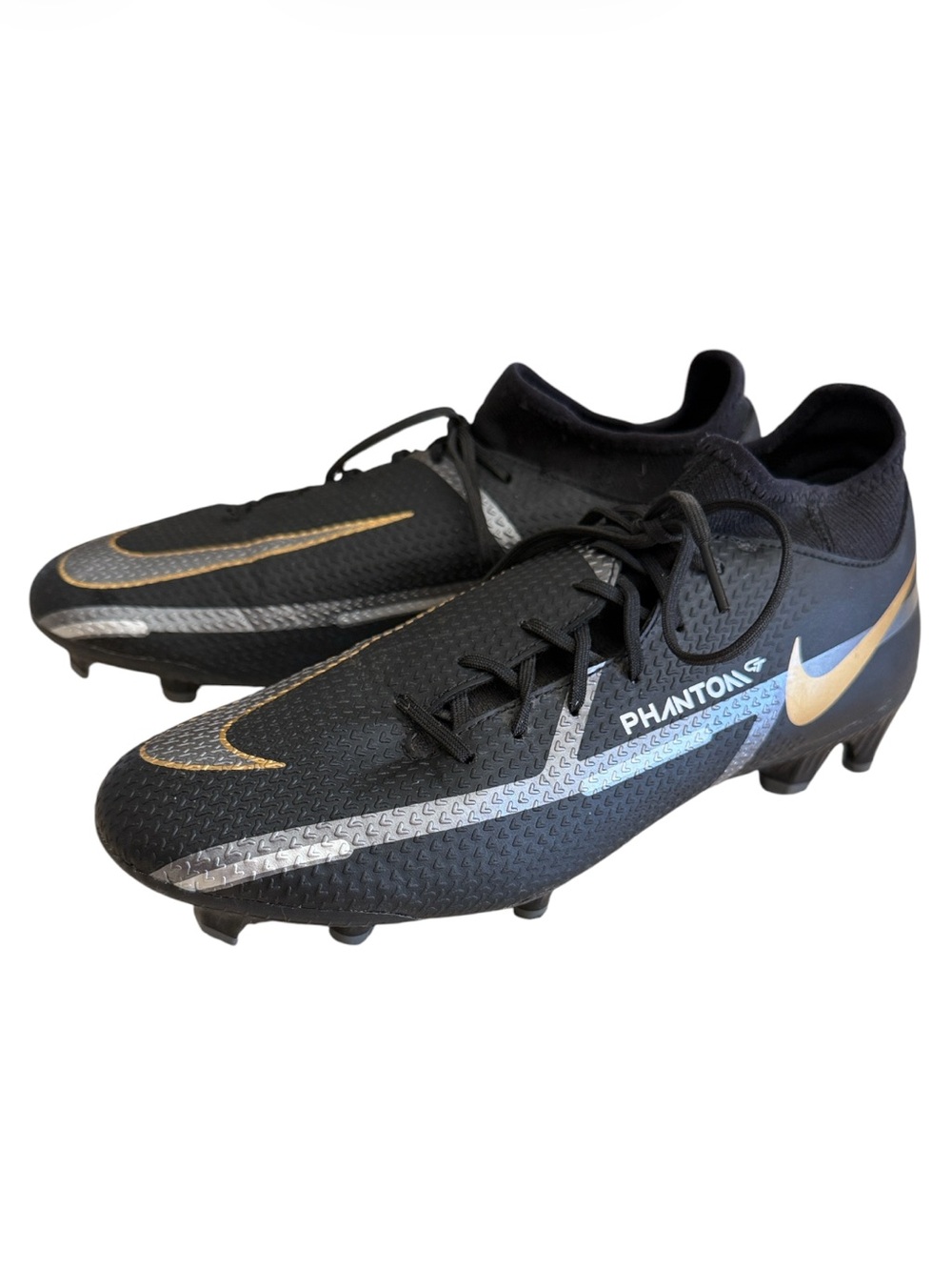 Nike Phantom GT2 soccer cleat